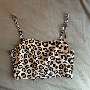 Cheetah crop tank w tie-back